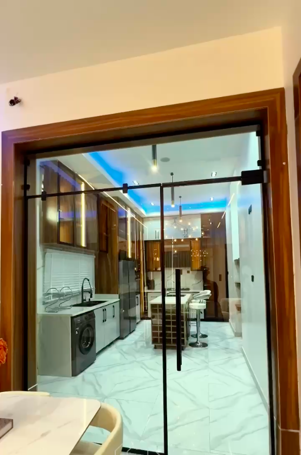 Four 4 Bedrooms Super luxury Fully-Detached DUPLEX