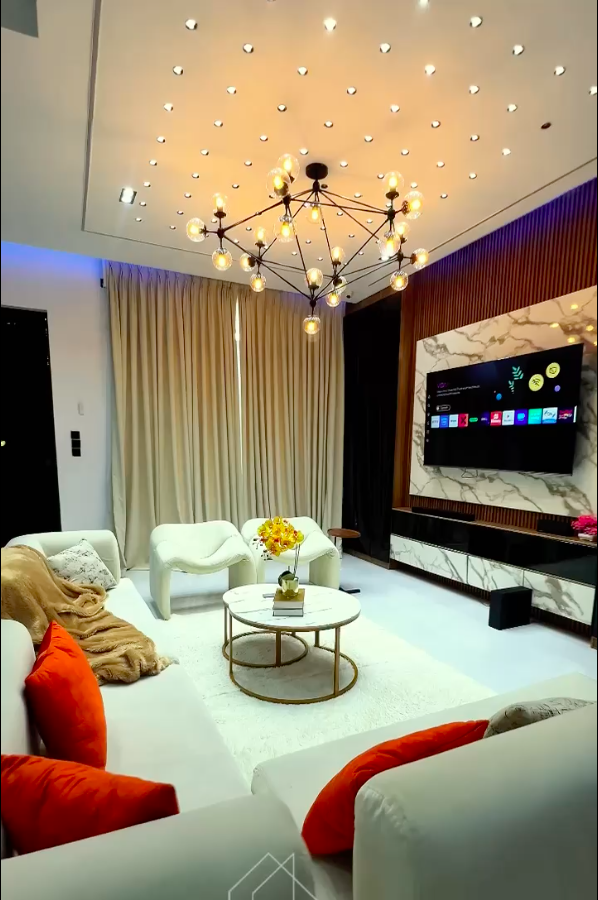 Four 4 Bedrooms Super luxury Fully-Detached DUPLEX