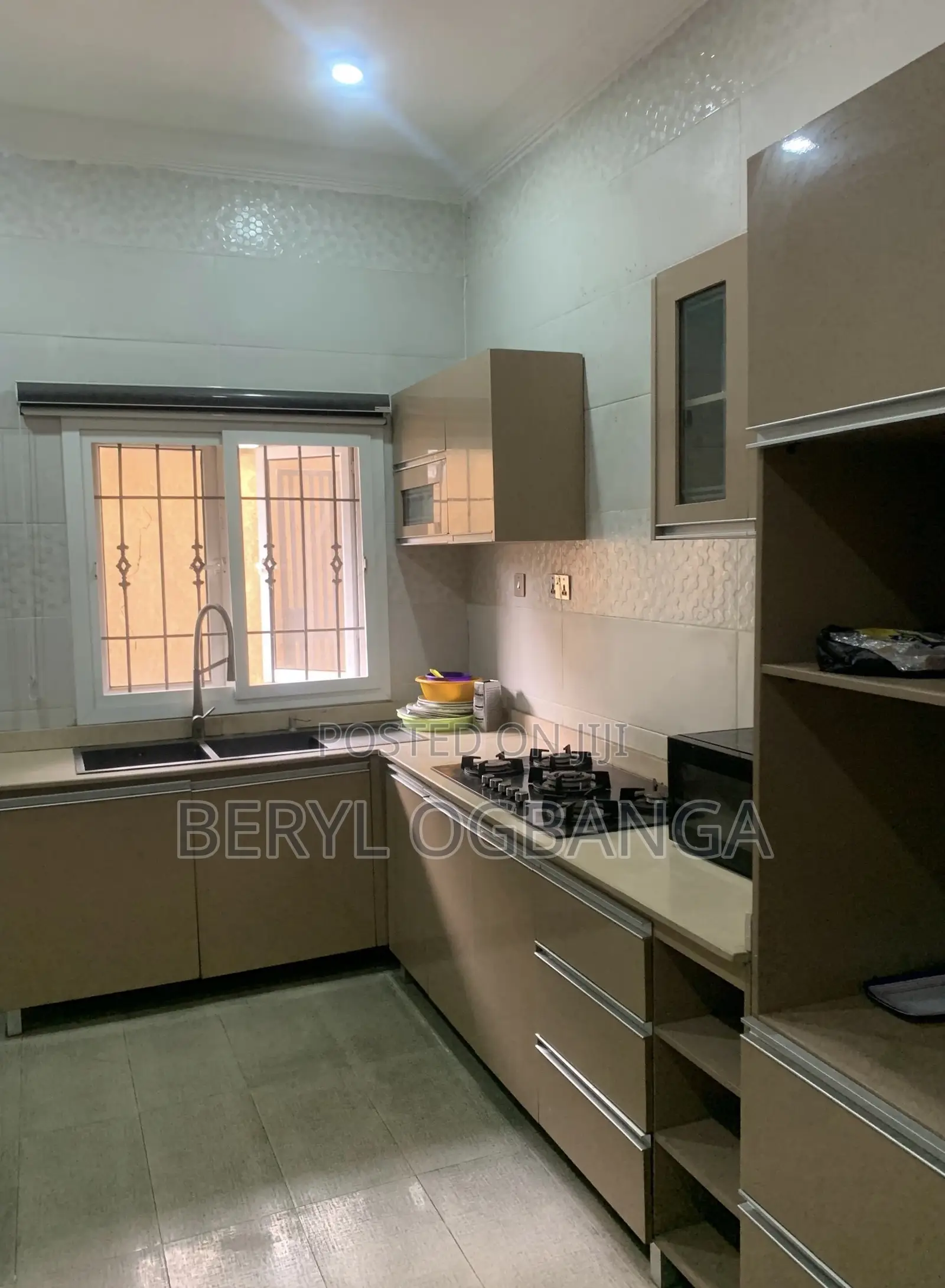 5 Bedroom Mansion for Party With Gym and Snooker