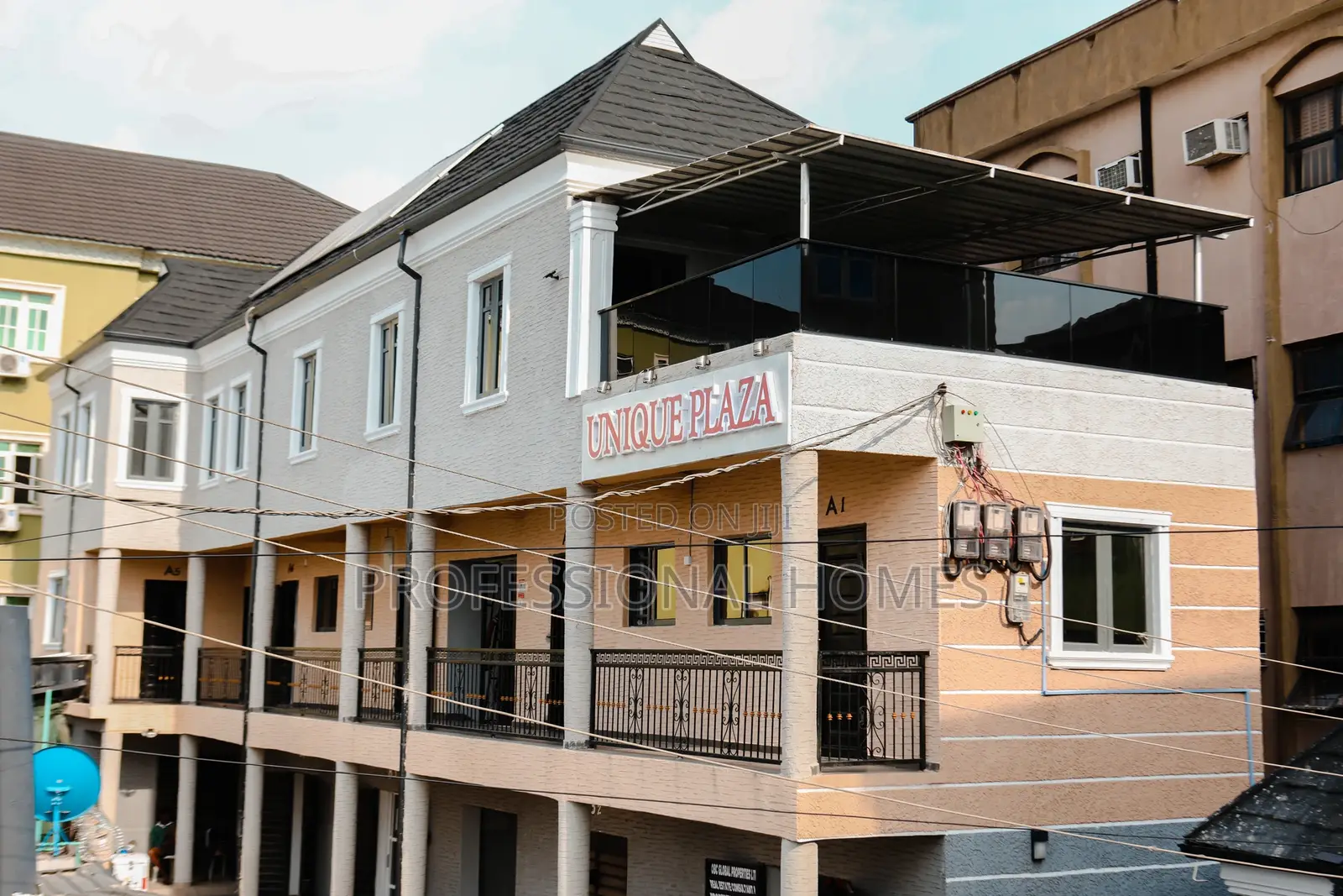 2 Bedroom Apartment 5min to Airport