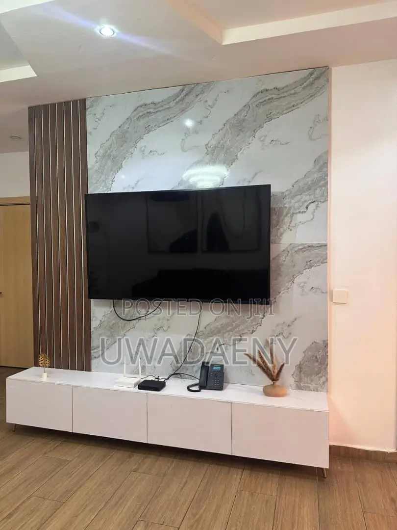 Cozy 1 Bedroom Apartment with | Gym | Swimming Pool in Off Admiralty Way