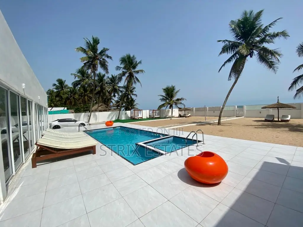 4 / Four Bedrooms Beach House with Swimming Pool at Ibeju Lekki